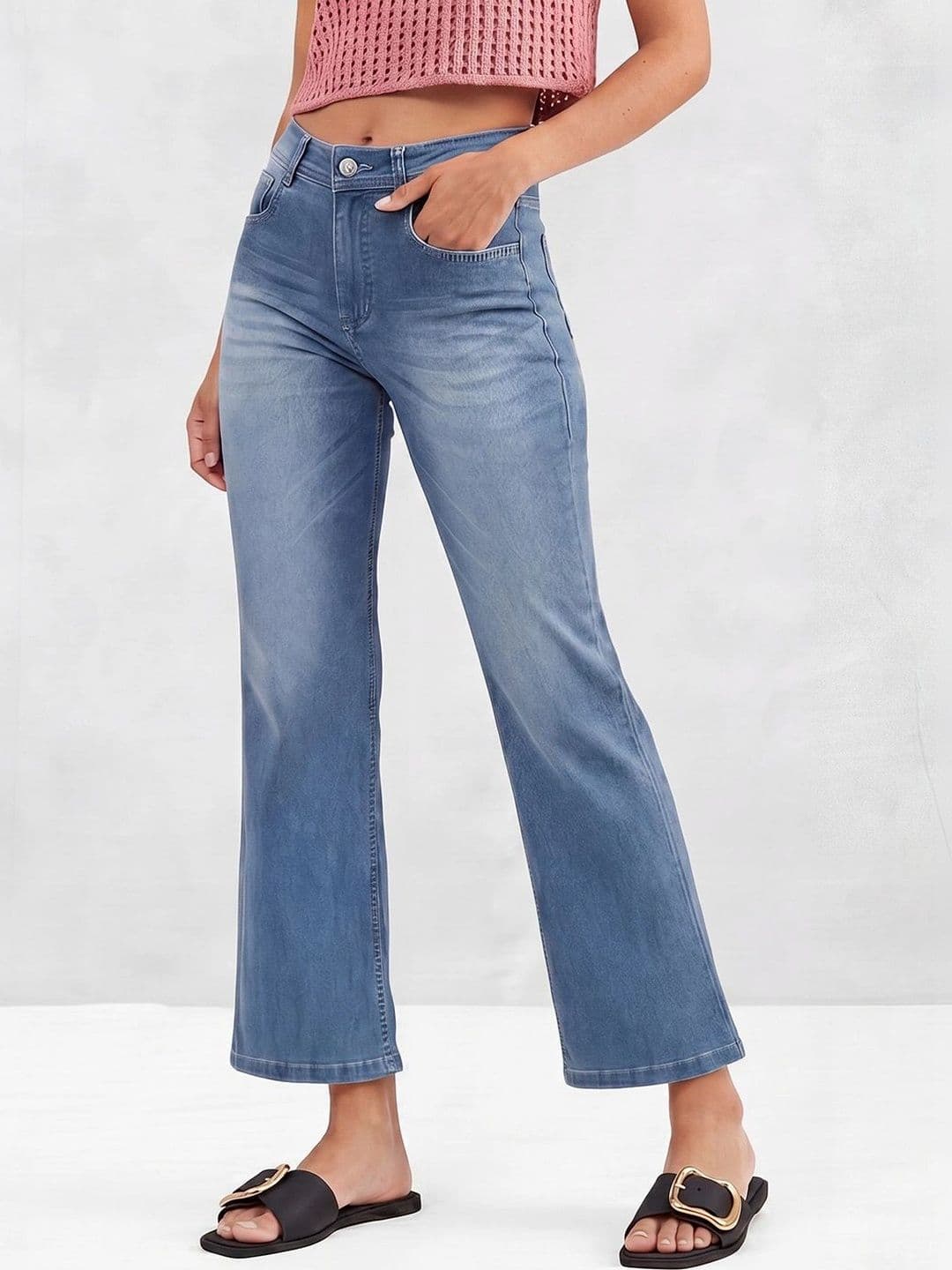 Mast & Harbour Women Wide Leg Mid-Rise Light Fade Stretchable Jeans thumbnail 5