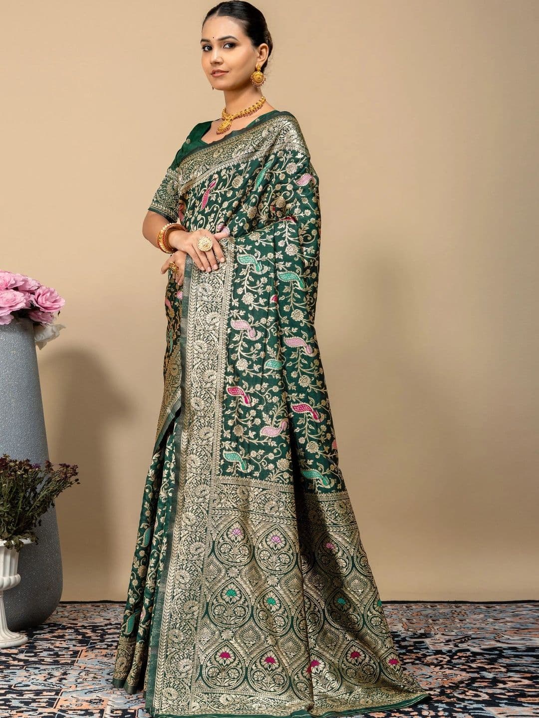 SILKARA CREATION Woven Design Zari Silk Blend Banarasi Saree thumbnail 6