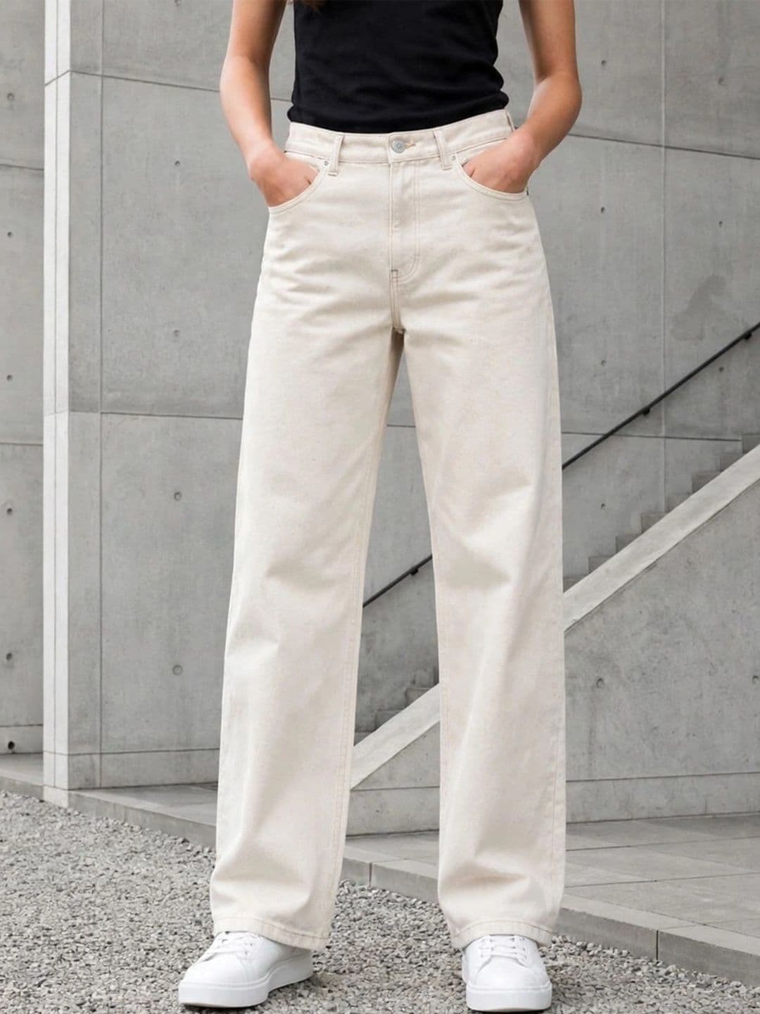 Metronaut Women Classic Regular Fit Mid-Rise Stretchable Jeans - view 1