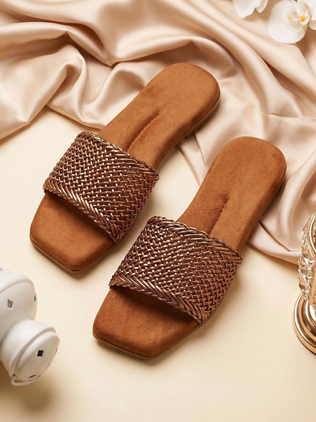 Moda Rapido Women Open Toe Flats - view 1