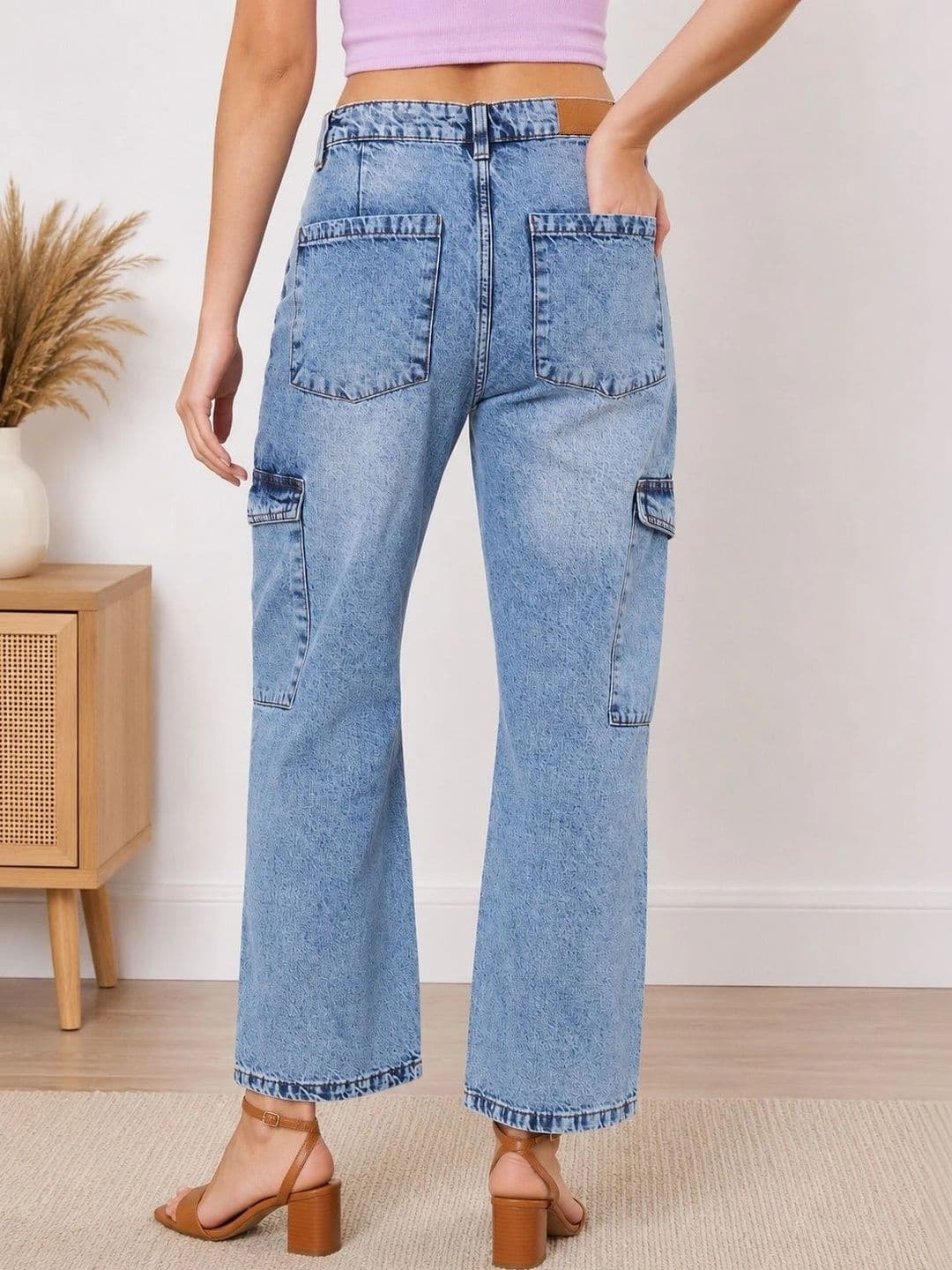 Zaahii Women High-Rise Light Fade Jeans thumbnail 2