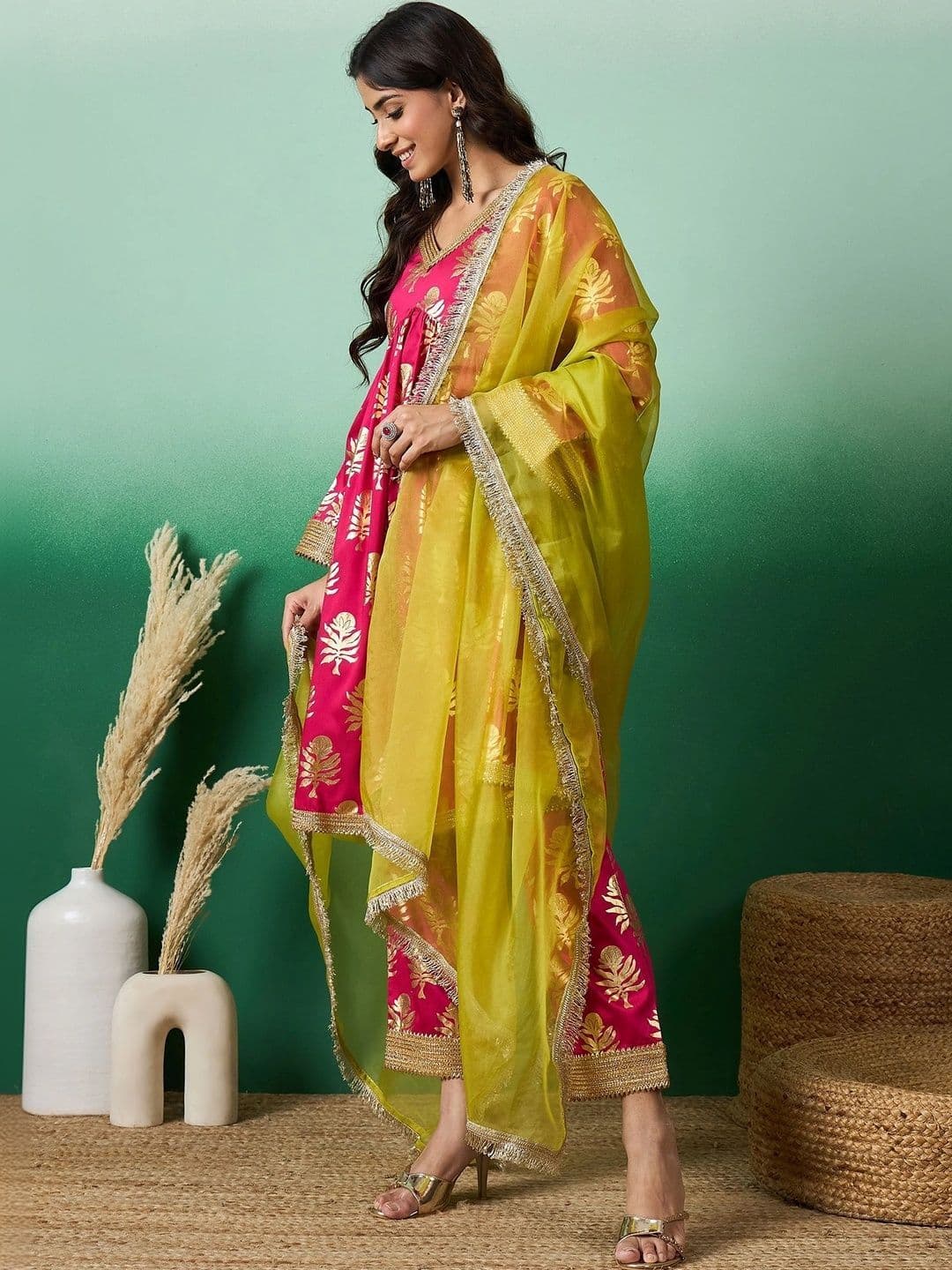 Sangria Women's Polyester Printed V-Neck Anarkali Kurta Set With Dupatta thumbnail 6