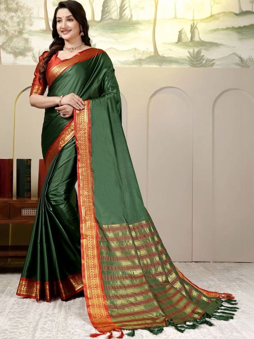 DEVANSH ENTERPRISE Woven Design Zari Silk Blend Banarasi Saree thumbnail 3