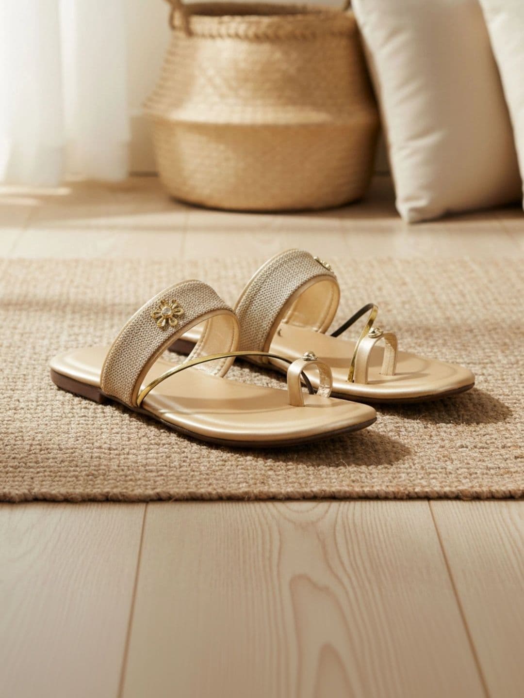 DressBerry Women Textured Open Toe Flats thumbnail 5