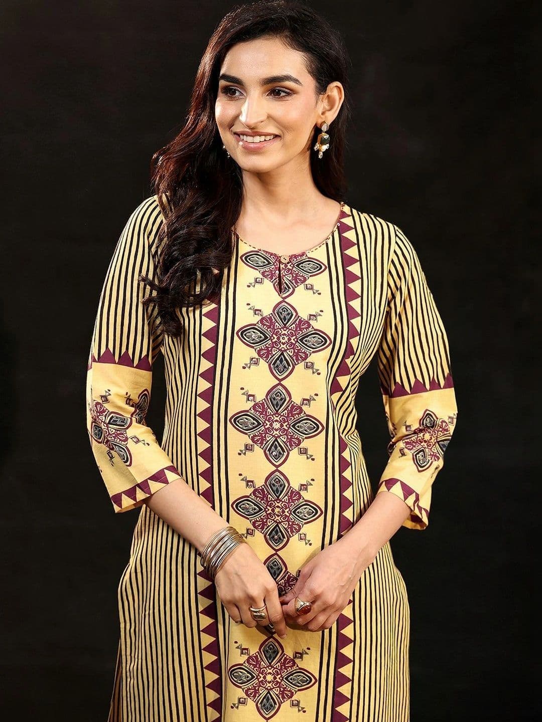 Libas Women Ethnic Motifs Printed Regular Kurta with Trousers & With Dupatta thumbnail 2