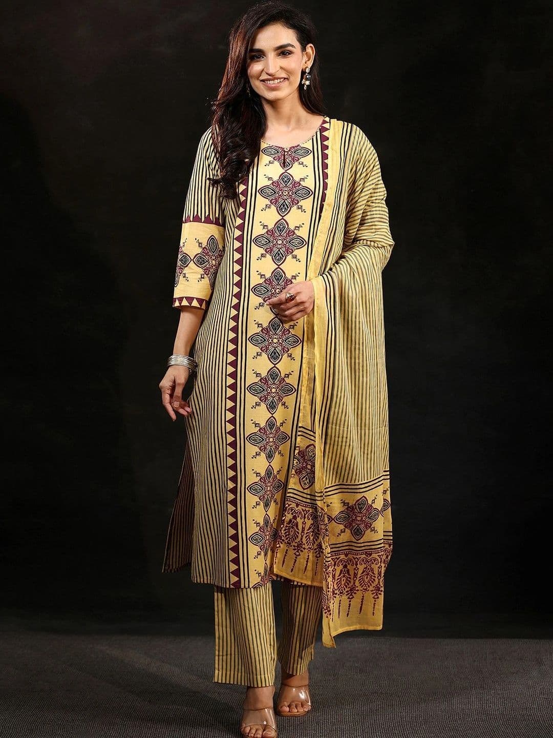 Libas Women Ethnic Motifs Printed Regular Kurta with Trousers & With Dupatta thumbnail 5