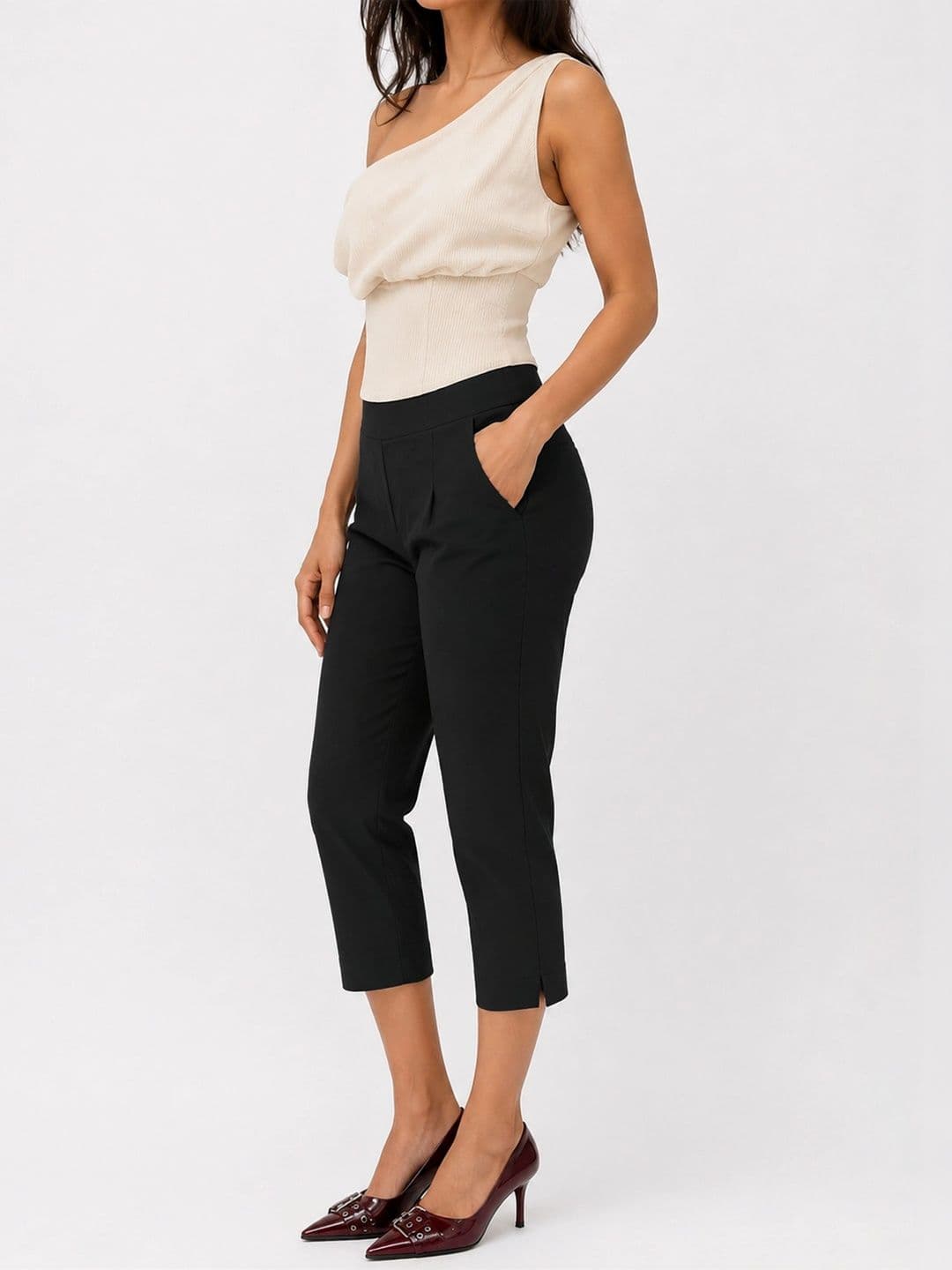 Tikhi Imli Women Stretchable Cotton blend 3/4 Casual Capris Pants thumbnail 3