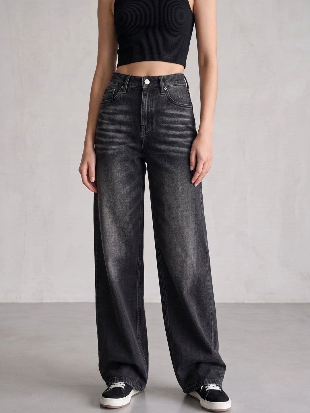 Roadster Women Straight Fit High-Rise Low Distress Light Fade Jeans - view 1