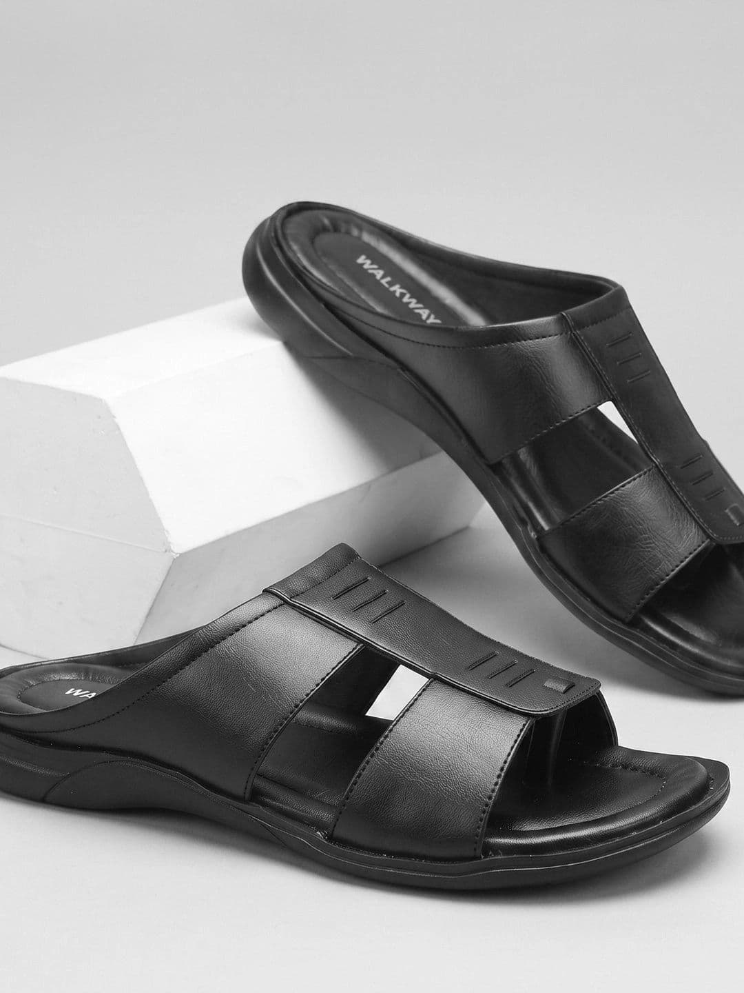 WALKWAY by Metro Men Thong Flip-Flops - view 1