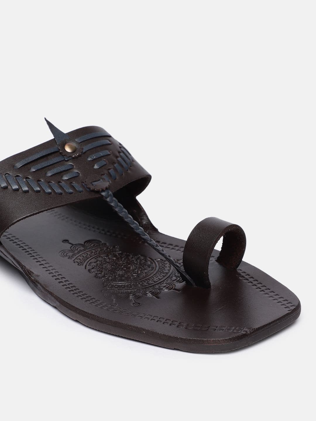 House of Pataudi Men Leather Kolhapuri Comfort Sandals thumbnail 2