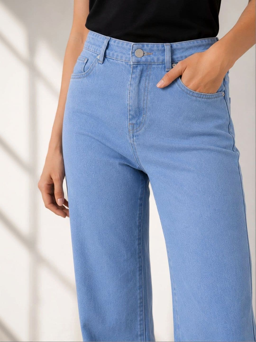 COMFITS Women Classic Regular Fit Mid-Rise Stretchable Jeans thumbnail 4