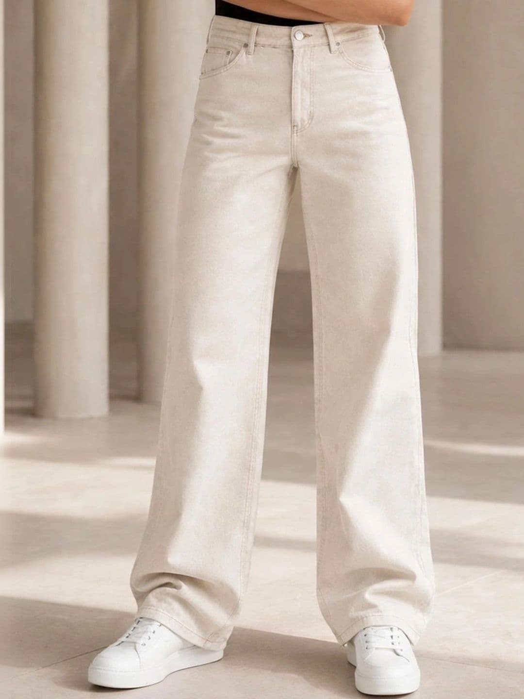 Mast & Harbour Women Classic Regular Fit Mid-Rise Stretchable Jeans - view 1