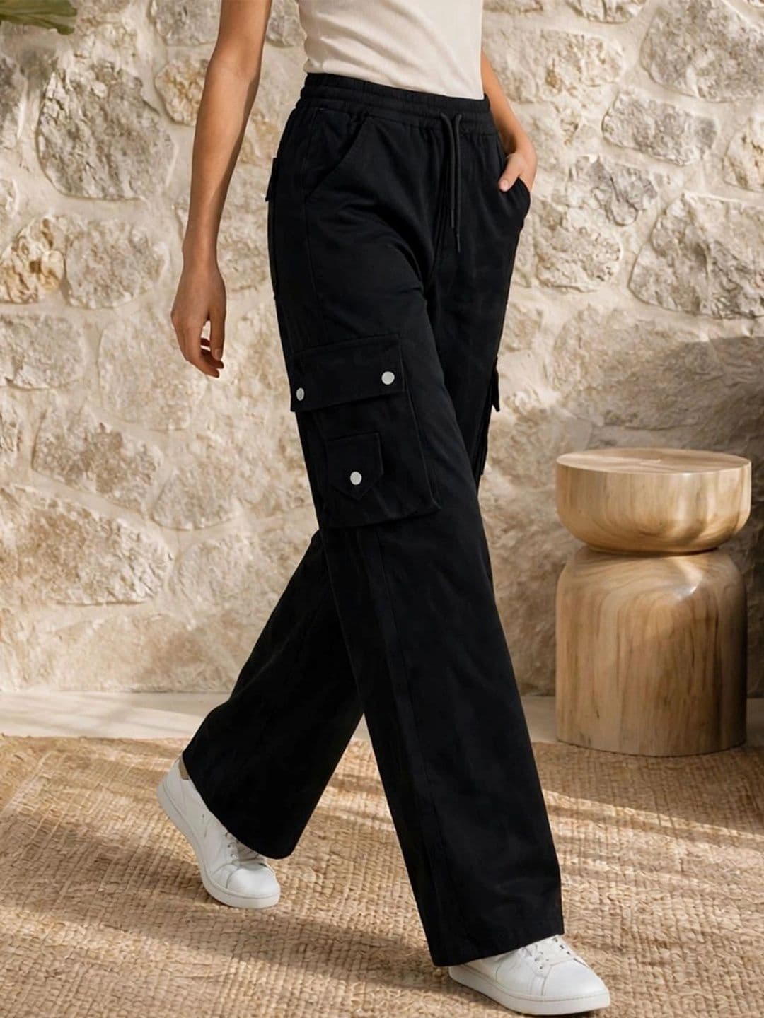 COMFITS Women Classic Regular Fit Mid-Rise Stretchable Jeans thumbnail 3