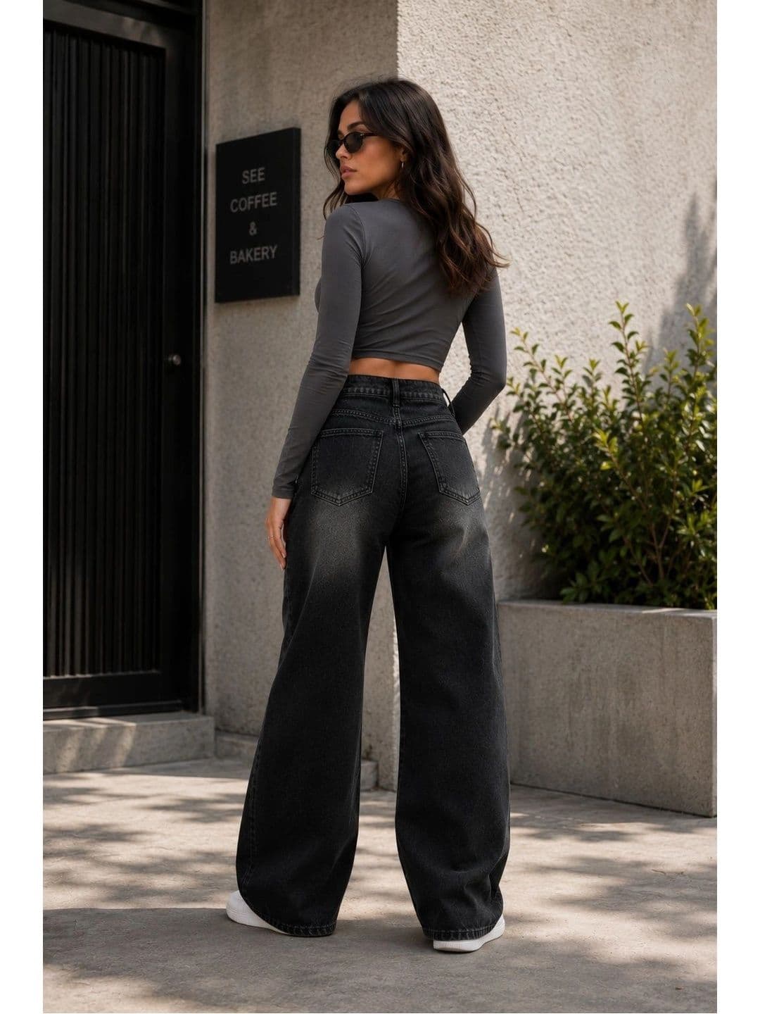 CUTOFF Women Regular Fit High-Rise Jeans thumbnail 2