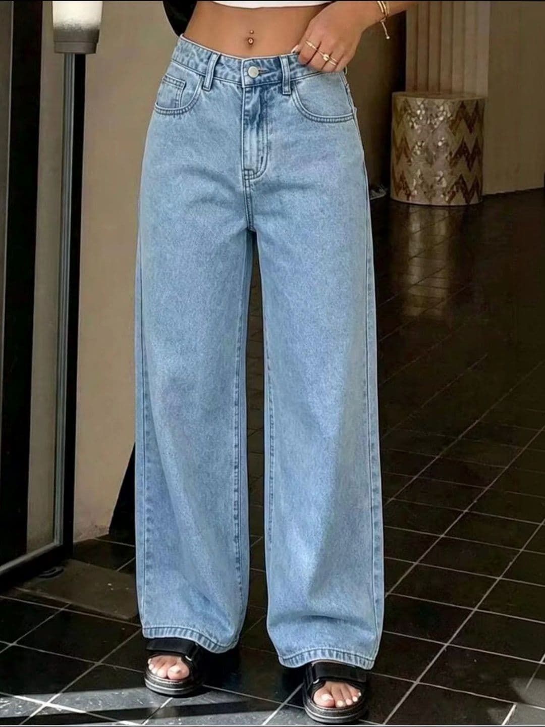 Koetler Women High-Rise Stretchable Jeans - view 1
