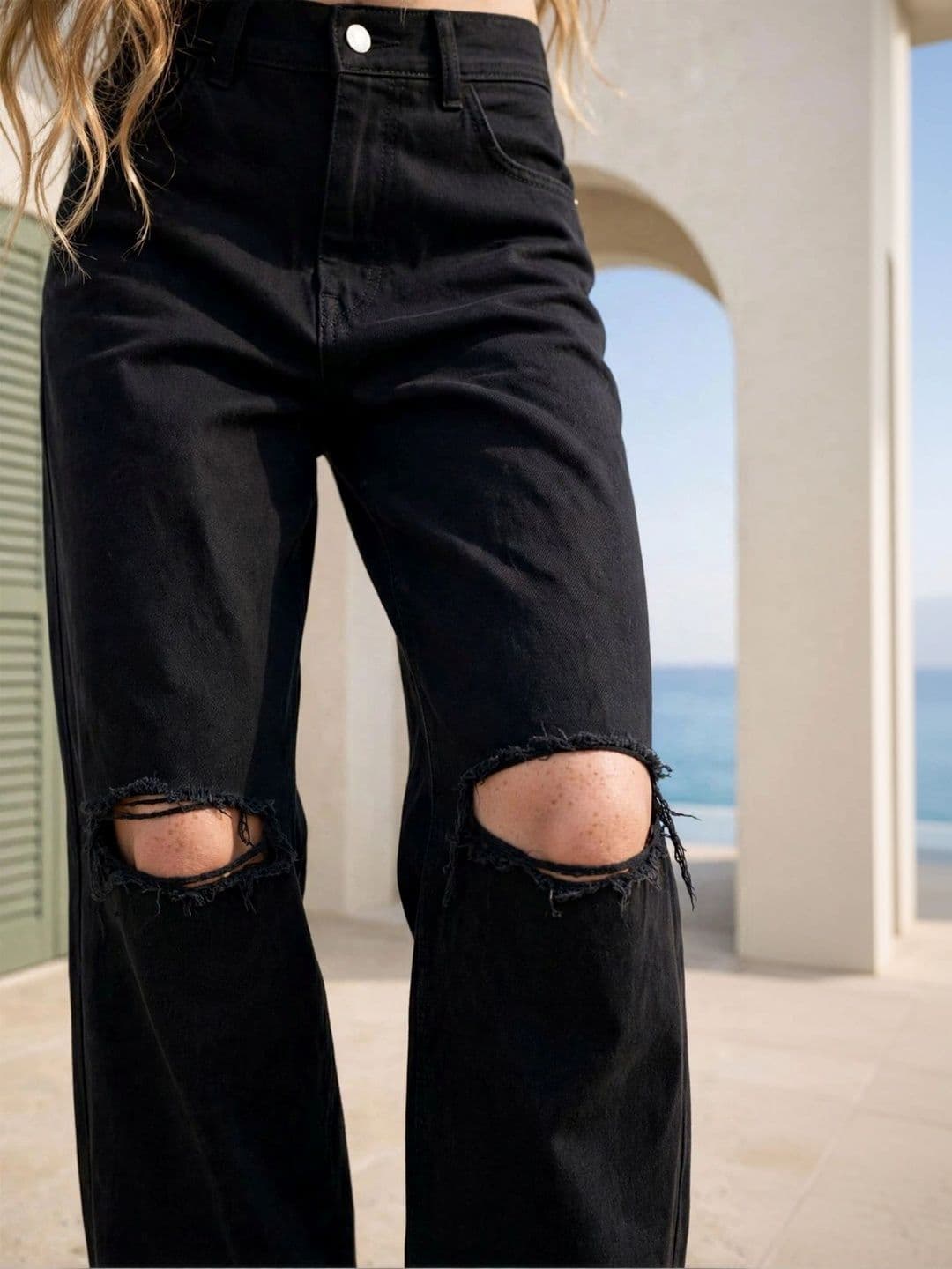 FLARING Women Classic Regular Fit Mid-Rise Highly Distressed Stretchable Jeans thumbnail 3