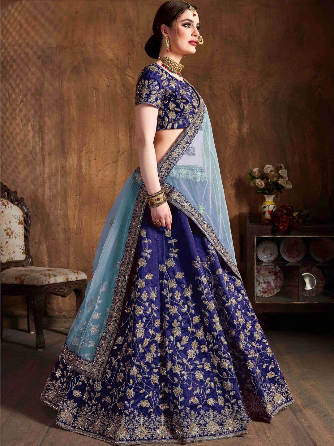 Zeel Clothing Embroidered Sequinned Semi-Stitched Lehenga & Unstitched Blouse With Dupatta thumbnail 3