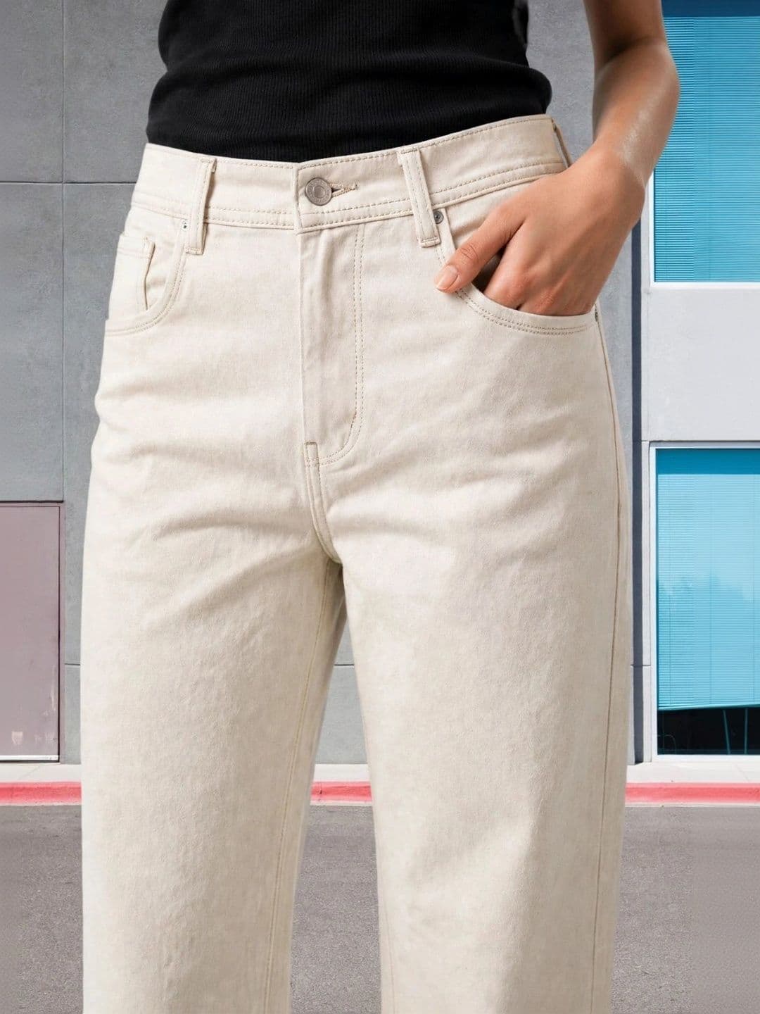 DressBerry Women Classic Regular Fit Mid-Rise Stretchable Jeans thumbnail 4