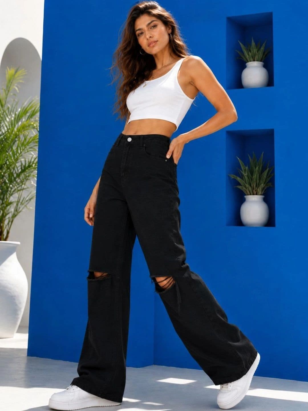 FLARING Women Classic Regular Fit Mid-Rise Low Distress Stretchable Jeans thumbnail 2