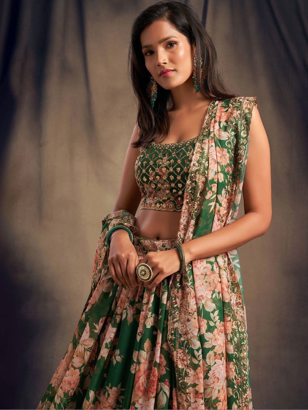 Zeel Clothing Embellished Sequinned Semi-Stitched Lehenga & Unstitched Blouse With Dupatta thumbnail 3