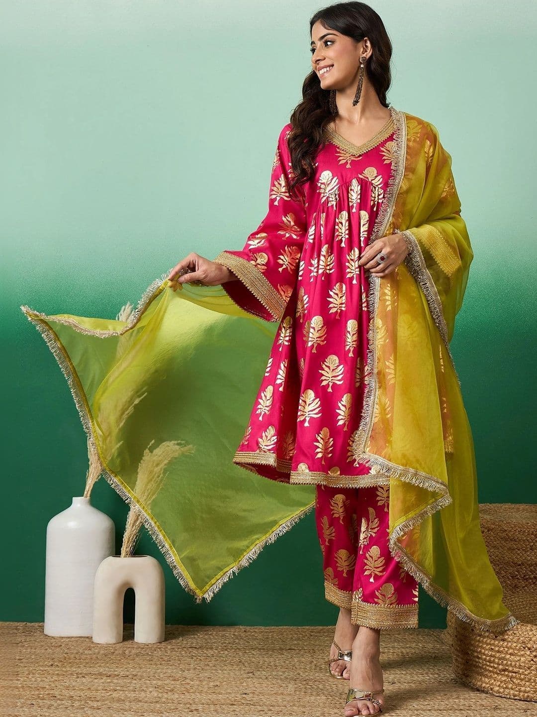 Sangria Women's Polyester Printed V-Neck Anarkali Kurta Set With Dupatta thumbnail 2
