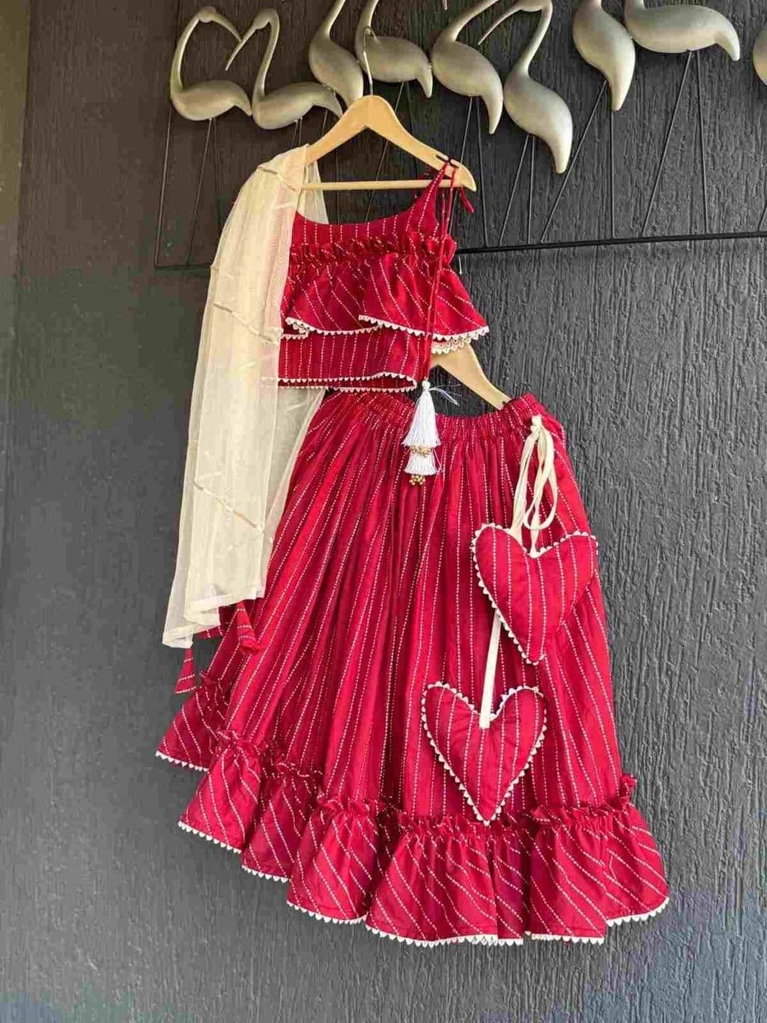 The Little Tales Girls Printed Ready to Wear Lehenga & Blouse With Dupatta thumbnail 5