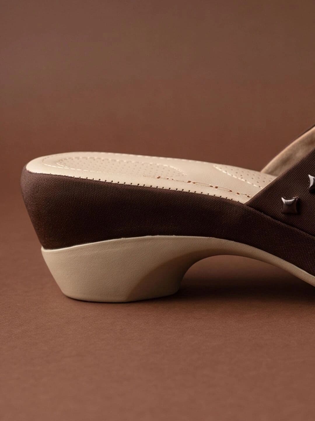JodyHub Embellished Wedge Sandals thumbnail 7