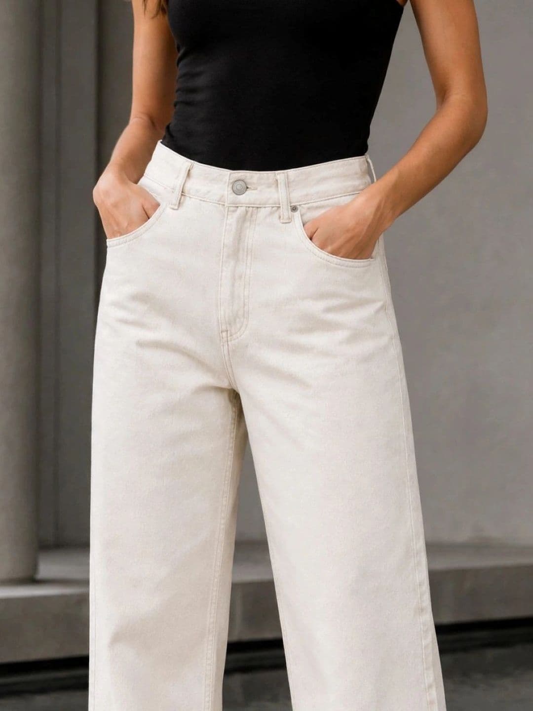 Metronaut Women Classic Regular Fit Mid-Rise Stretchable Jeans thumbnail 4