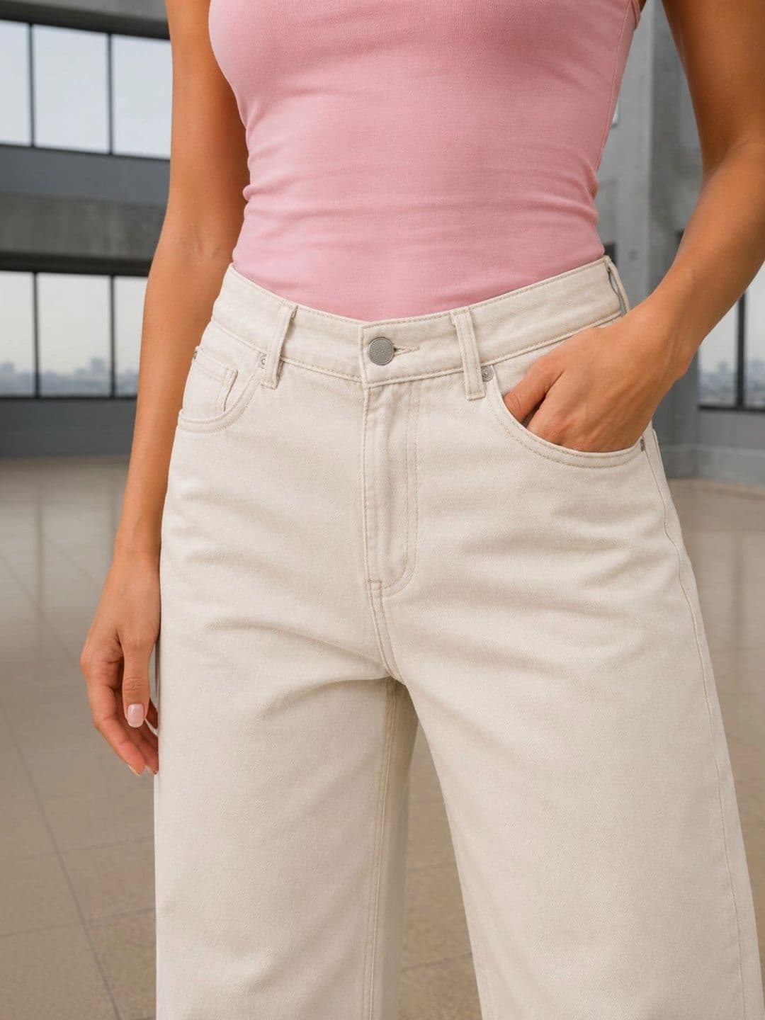 HERE&NOW Women Classic Regular Fit Mid-Rise Stretchable Jeans thumbnail 3