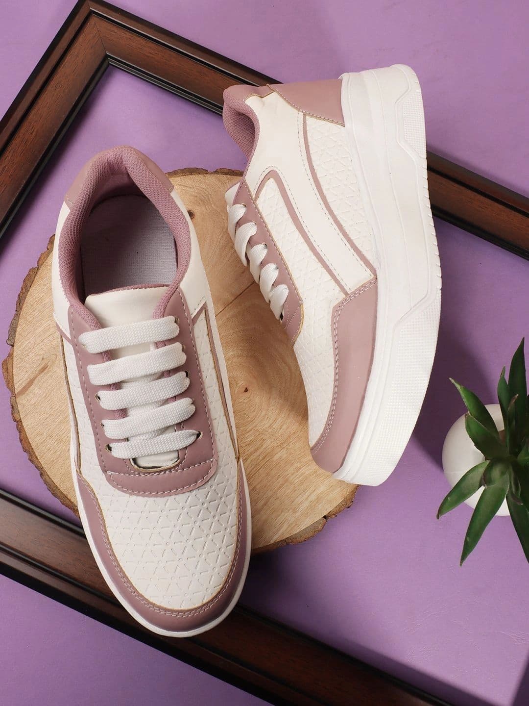 CORSICA Women Textured PU Sneakers thumbnail 6