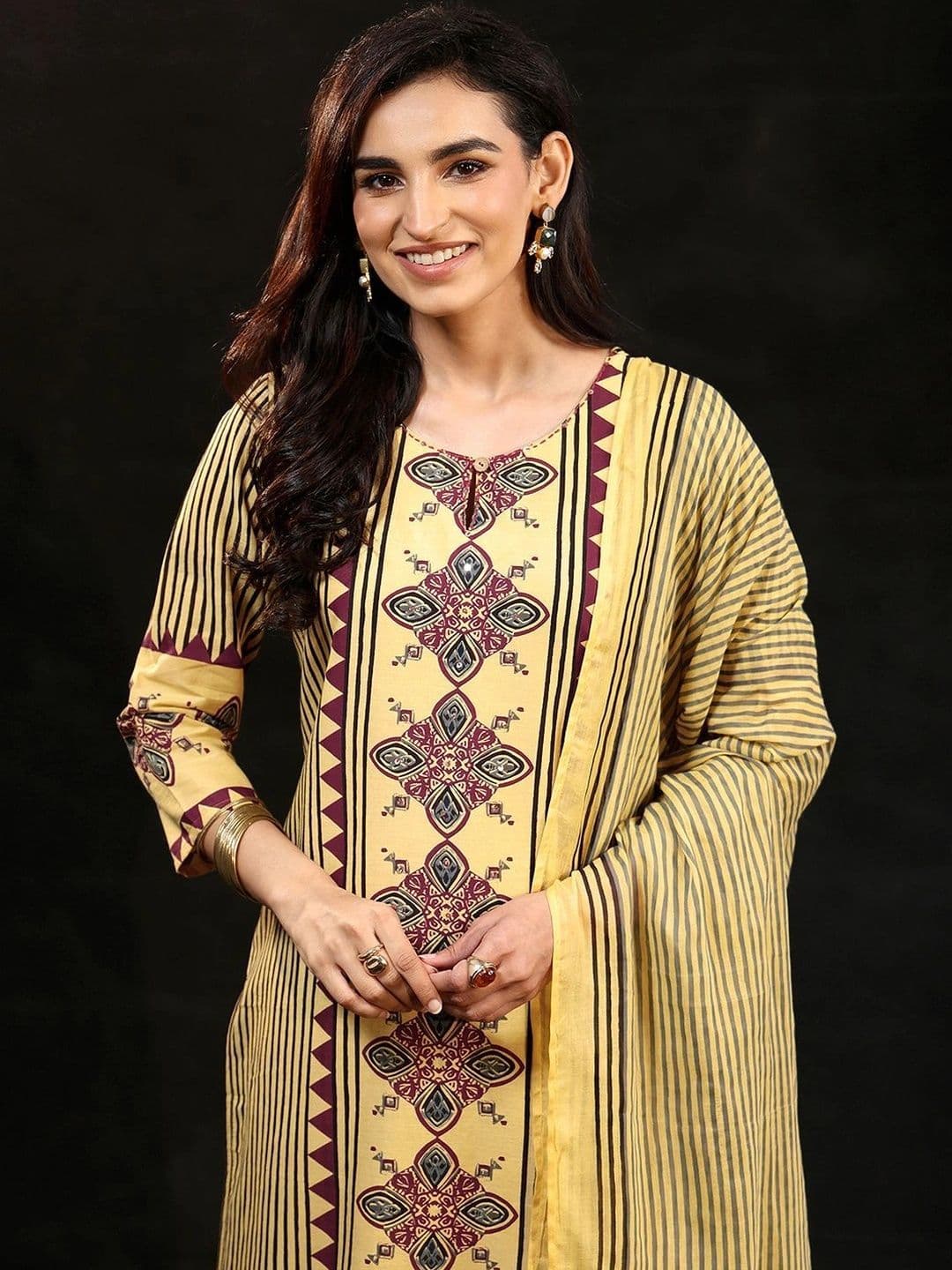 Libas Women Ethnic Motifs Printed Regular Kurta with Trousers & With Dupatta thumbnail 6