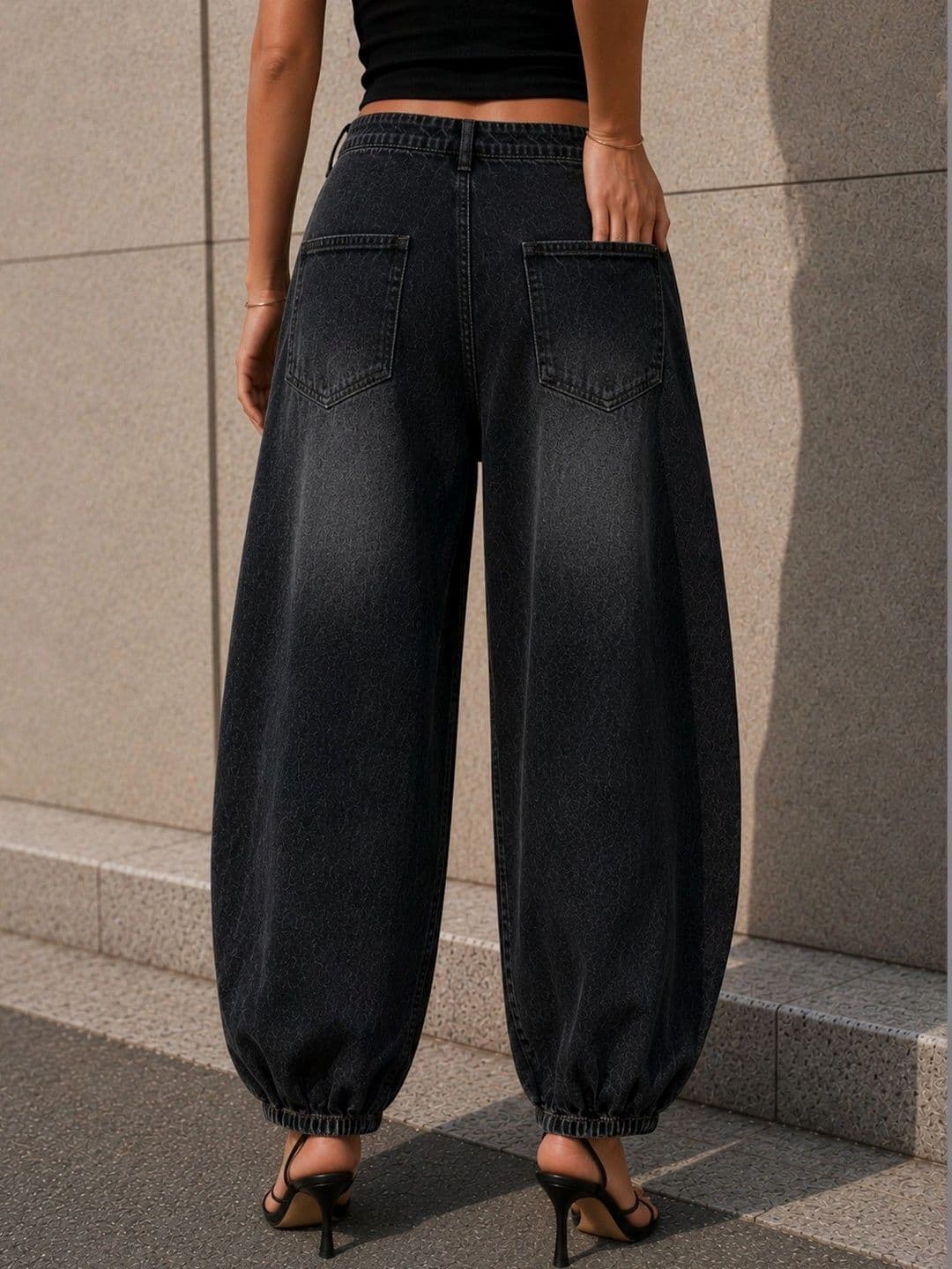 STRV Women Mid-Rise Low Distress Cuffed Hem Jeans thumbnail 3