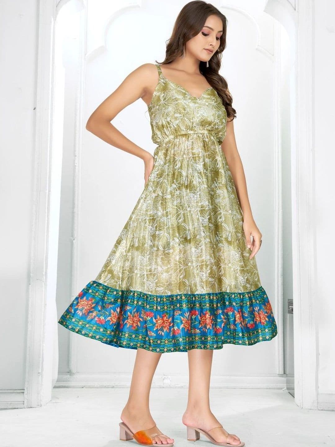 HR FASHION ZONE Printed V-Neck A-Line Midi Dress thumbnail 2
