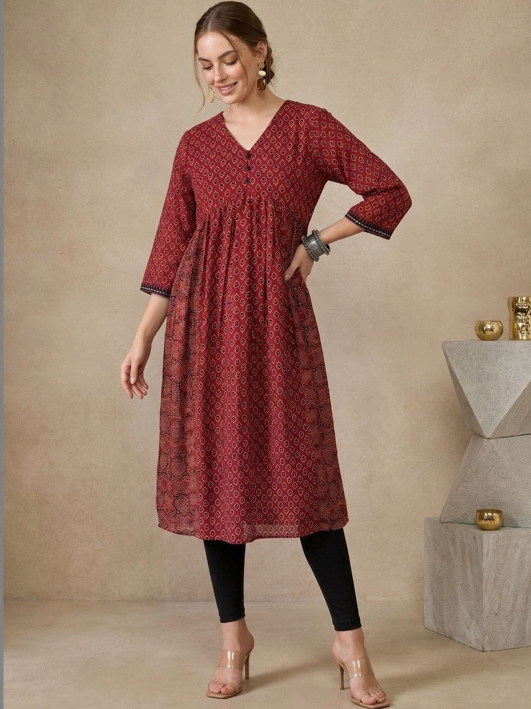 Sangria Women Geometric Printed Kurta thumbnail 2