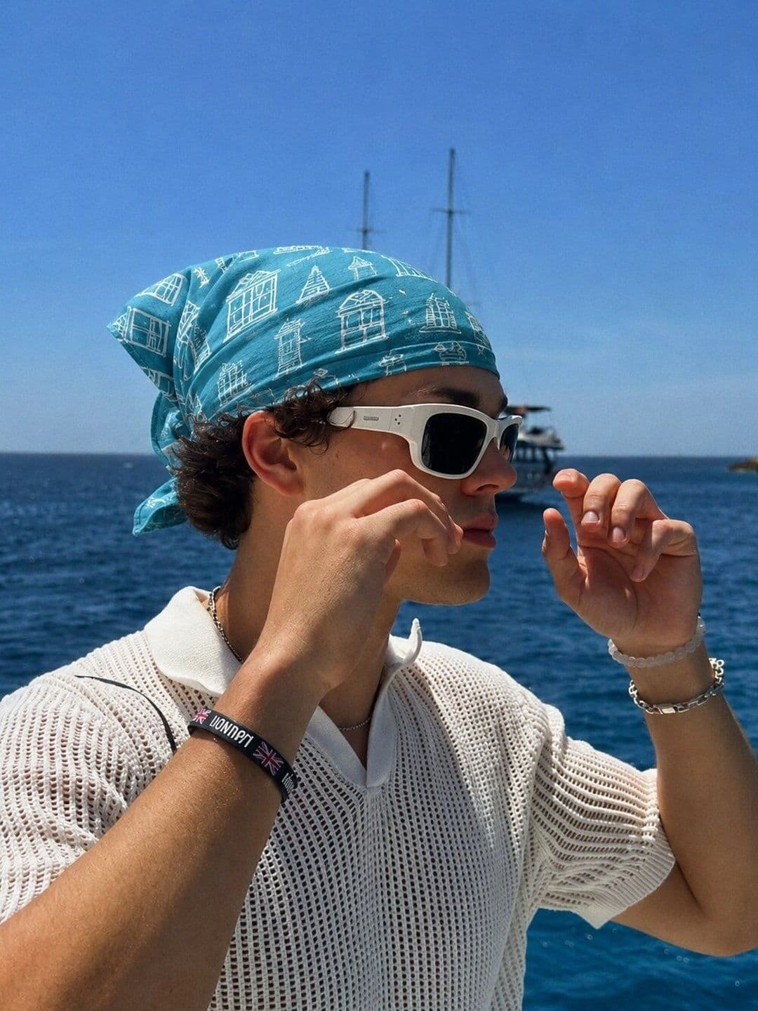 HOUSE OF PEHNAVA Men Printed Scarf thumbnail 2