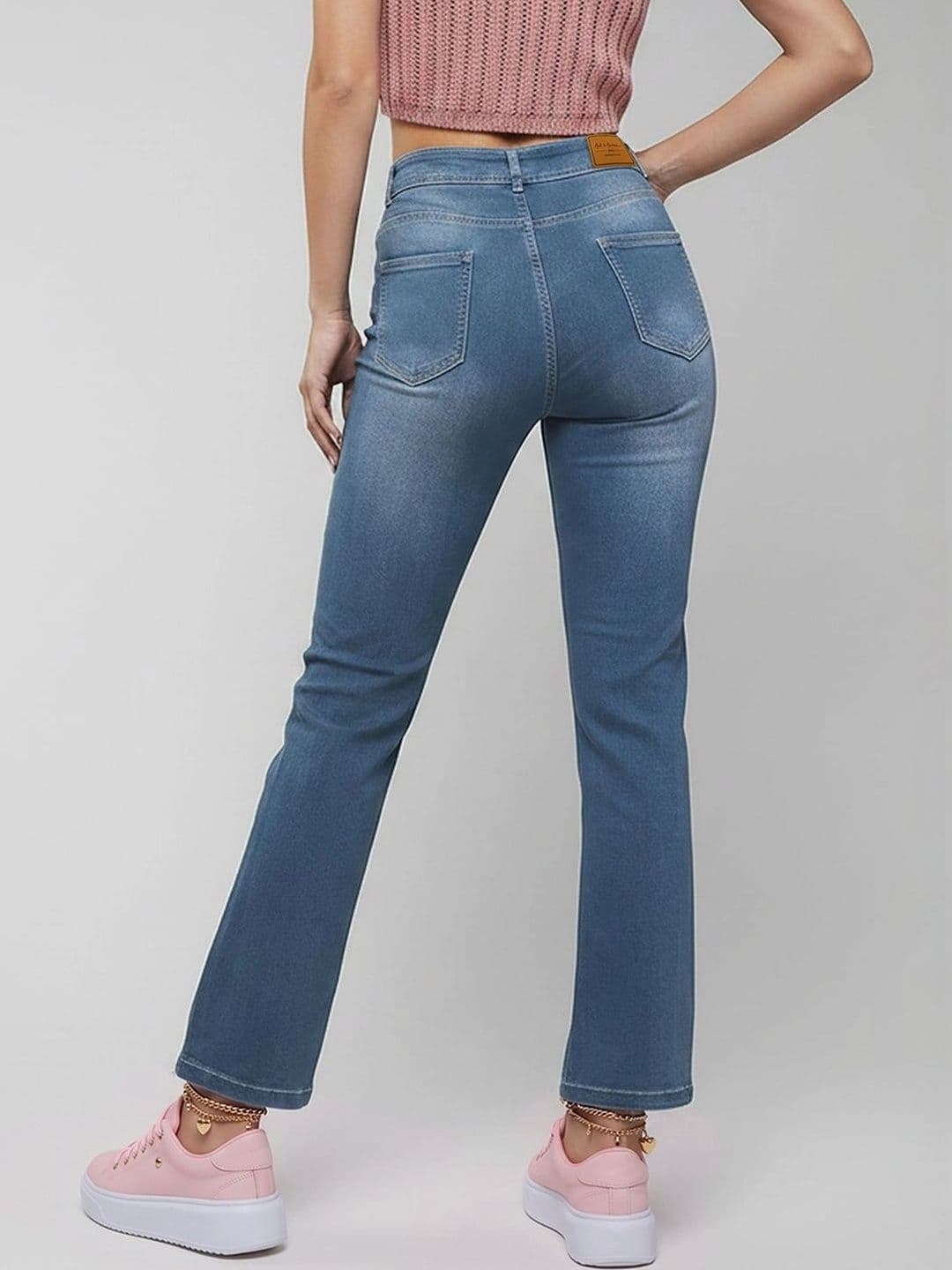 Mast & Harbour Women Wide Leg Mid-Rise Light Fade Stretchable Jeans thumbnail 2