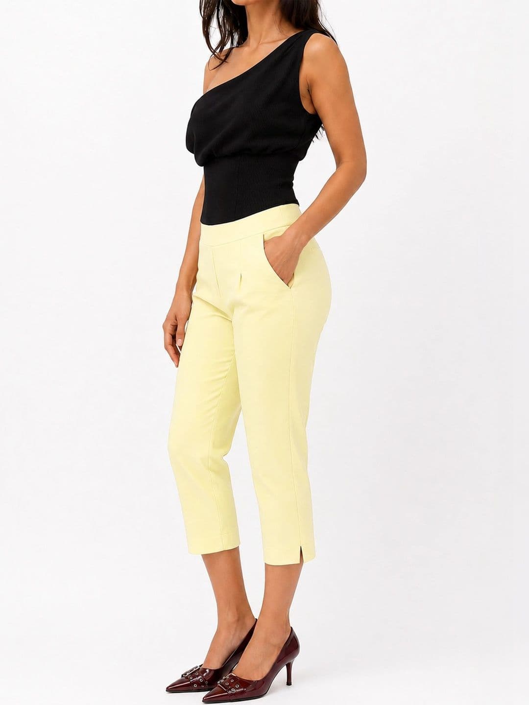 Tikhi Imli Women Stretchable Cotton Blend 3/4 Casual Capris Pants thumbnail 3