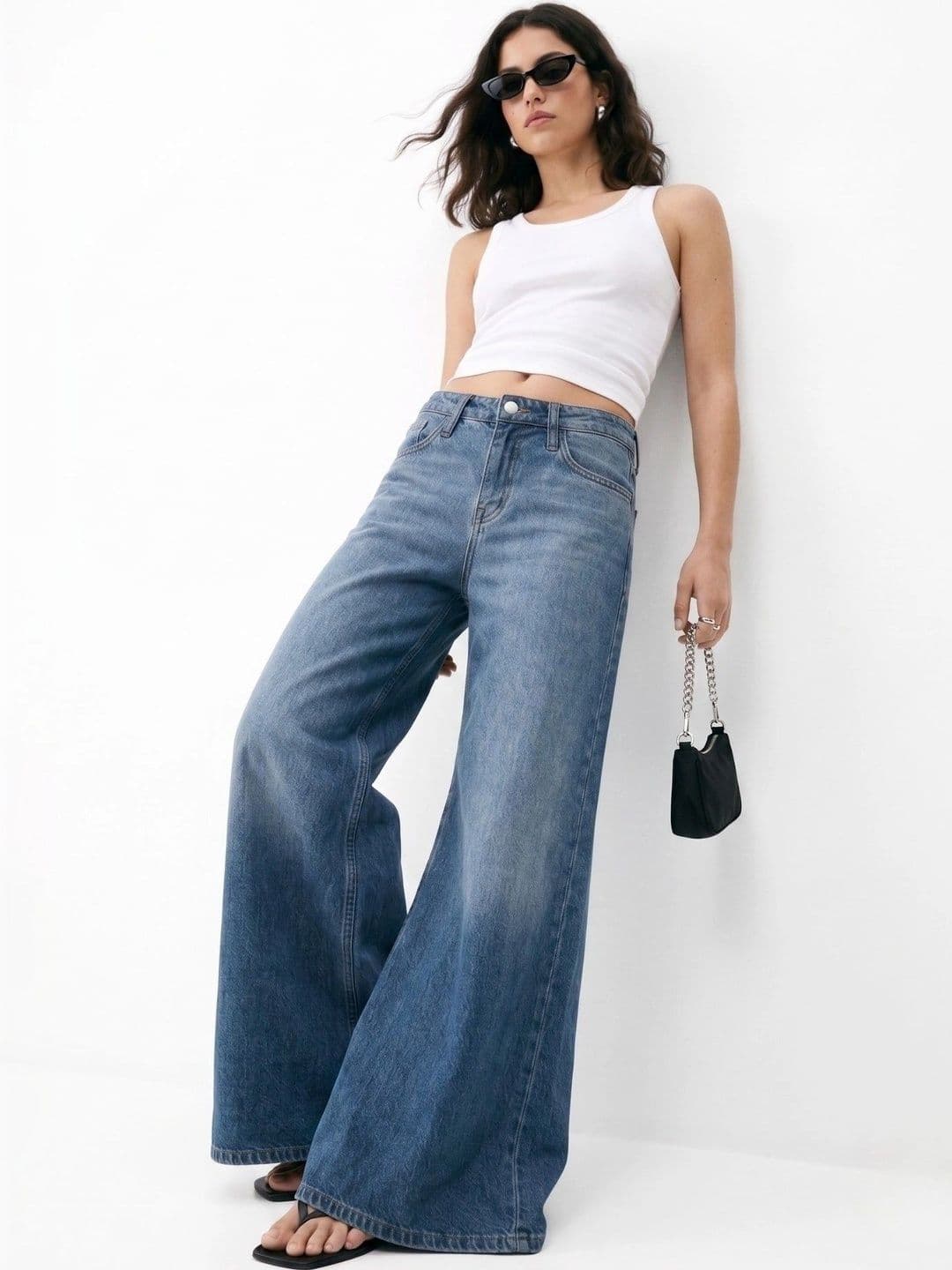 Outzidr Women Relaxed Fit Mid-Rise Jeans thumbnail 2