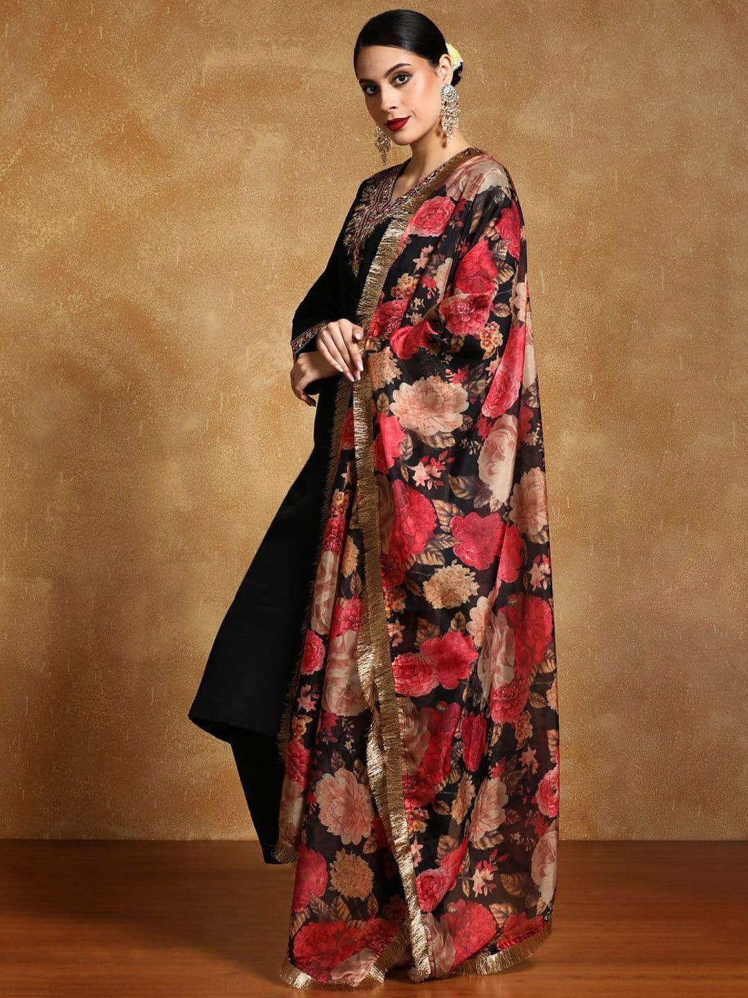 Varanga Floral Yoke Design V-Neck Straight Kurta With Trousers And Dupatta thumbnail 2