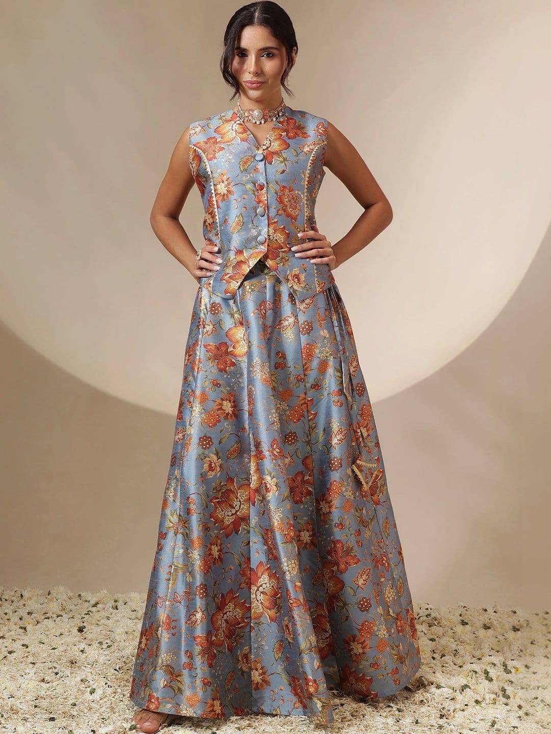Shae by SASSAFRAS Printed Ready to Wear Lehenga & thumbnail 7