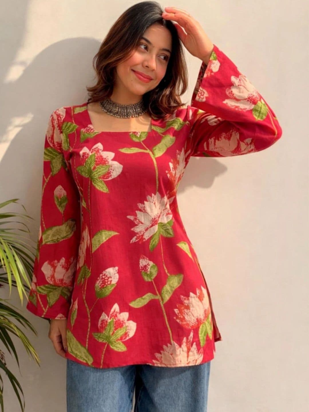 Zyla Women Floral Printed Flared Sleeves Floral Kurta thumbnail 2