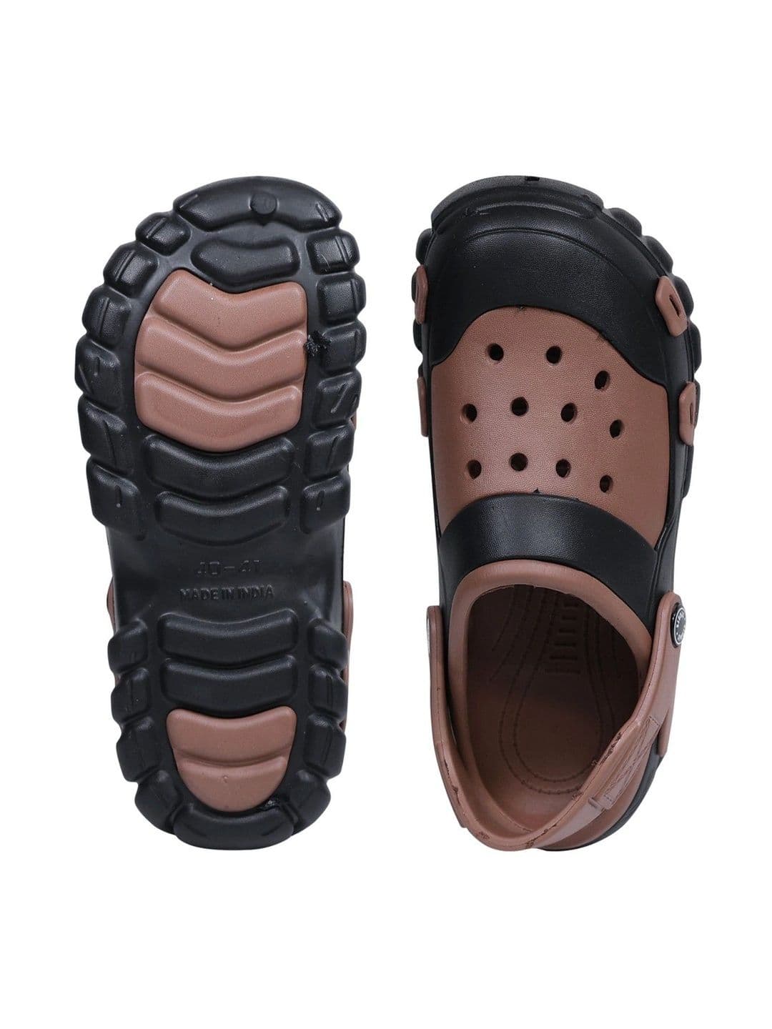 FOOT CARE Men Colourblocked Clogs thumbnail 2