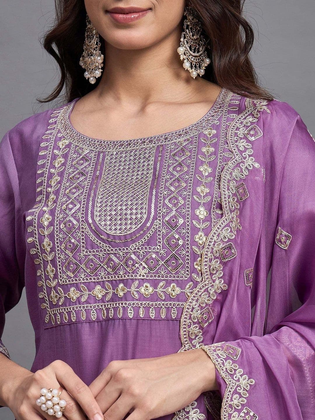 Shree Ramkrishna Fab Women Ethnic Motifs Embroidered Regular Kurta with Trousers & With Dupatta thumbnail 6