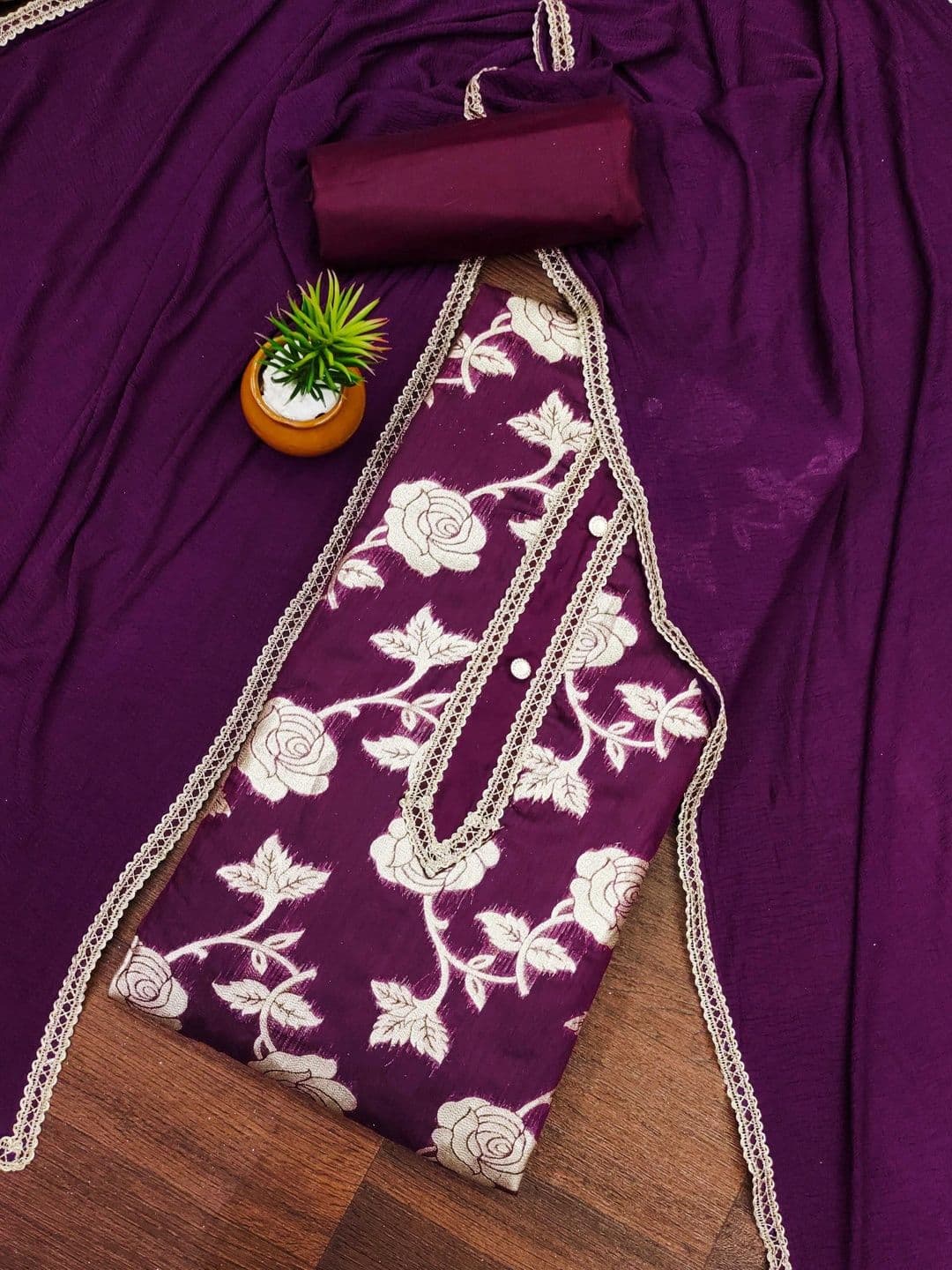 HERE&NOW Semi-Stitched Dress Material thumbnail 5