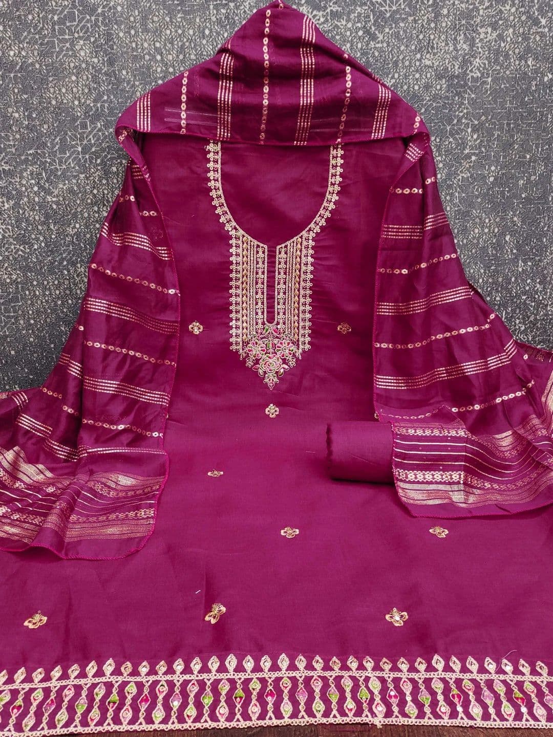 HERE&NOW Embellished Semi-Stitched Dress Material thumbnail 3