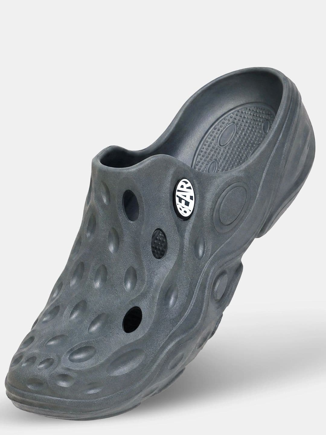 THE BEAR HOUSE Men Solid Dark Grey Slip-On Clogs thumbnail 3