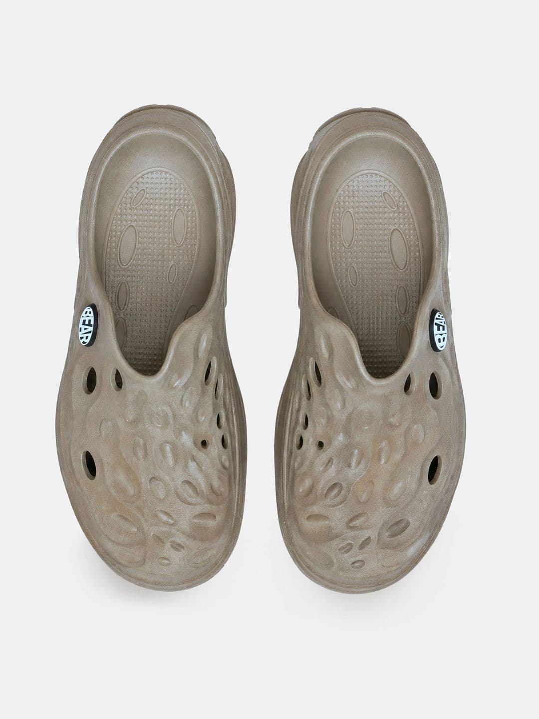 THE BEAR HOUSE Men Solid Khaki Slip-On Clogs thumbnail 5