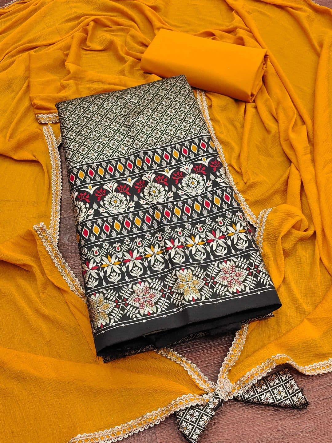 HERE&NOW Semi-Stitched Dress Material thumbnail 3