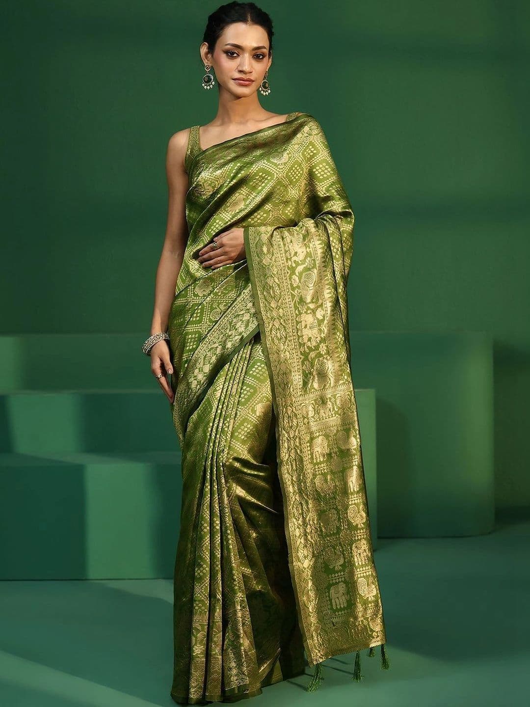 Libas Woven Design Zari Brocade Saree thumbnail 6