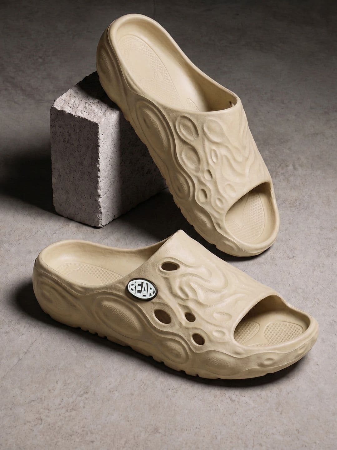 THE BEAR HOUSE Men Solid Beige Open-Toe Slip-On Sliders - view 1